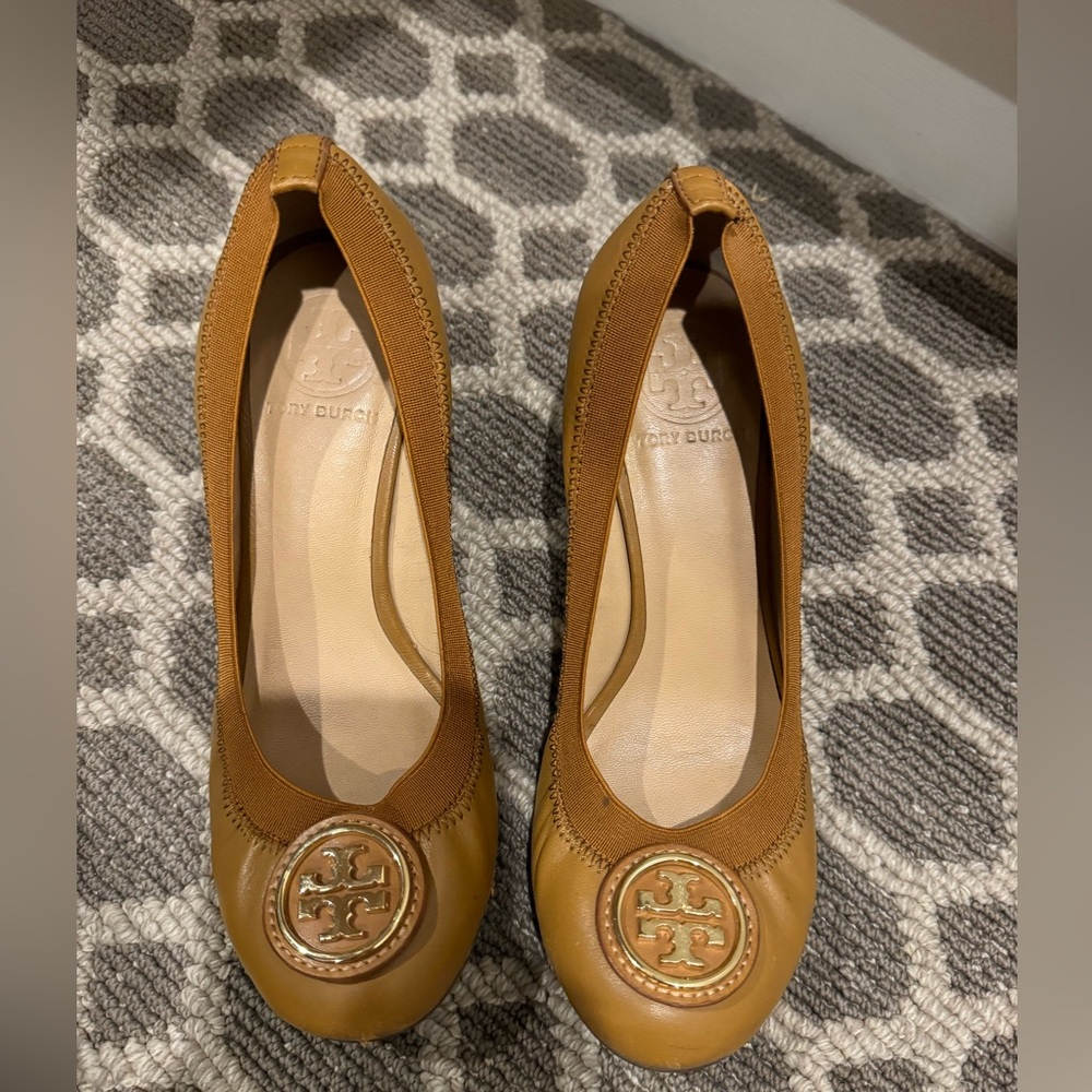 Tory Burch wedges- tan. Some wear- but still in good shape and super comfy!